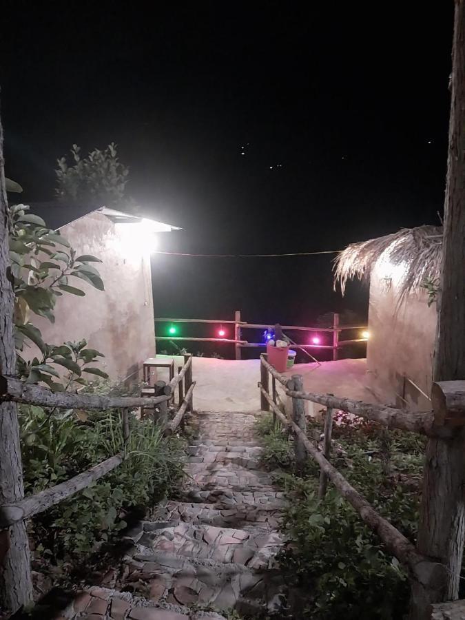 Homestay Hoang Vu Ha Giang Buitenkant foto